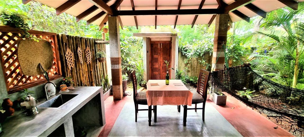 Sand Dollar House, Hiriketiya ดิคเวลลา ภายนอก รูปภาพ